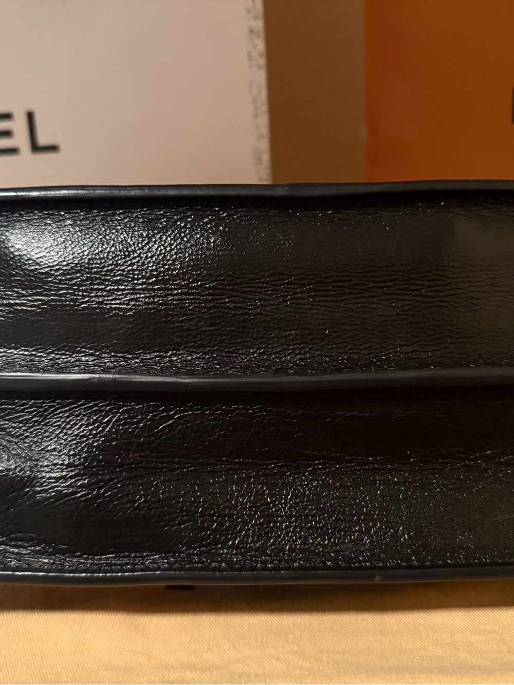 Lovely Louis Vuitton Dauphine Bag - Picture 3 of 4